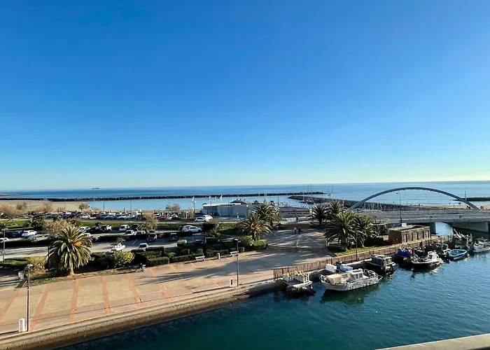 Appartement 2 Pieces Avec Parking Et Climatisation A Sete - Fr-1-338-419